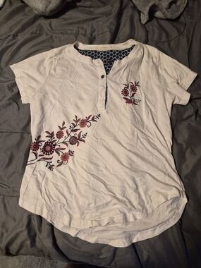 White Floral Tee